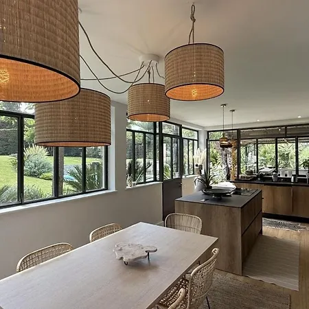 Villa Fanny A La *